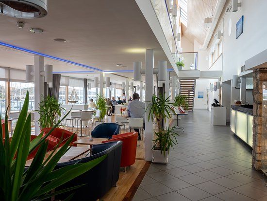 Portavadie Marina Restaurant and Bar